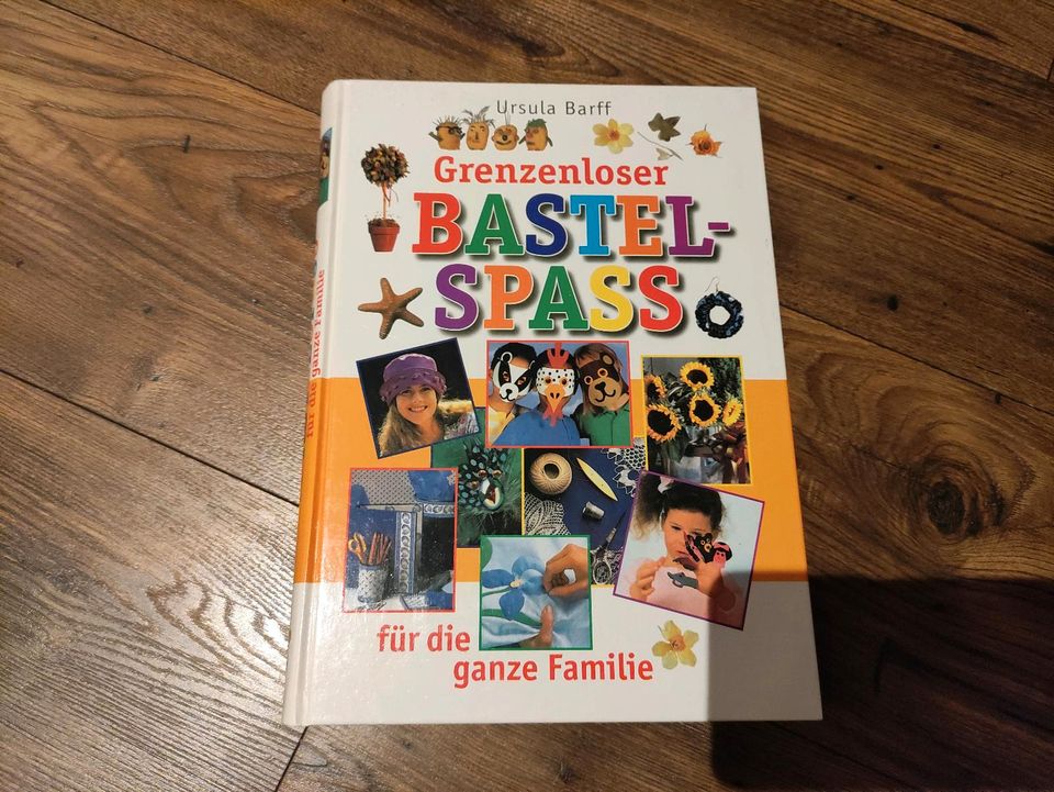 Bastelbuch ältere Ausgabe in Veckenstedt