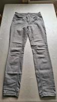 Neuwertige graue Mac Strech Jeans Größe 34/30 für Damen Berlin - Pankow Vorschau