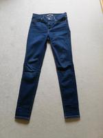 LEVI'S Jeans Gr. 28 shaping super skinny Niedersachsen - Belm Vorschau