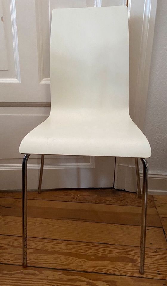 2x  Stühlen zu verschenken Stuhl (siehe Fotos) in Hamburg