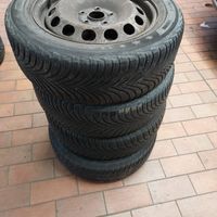 Winterräder/ Winterreifen 205/55 R16 91H Vw Touran Thüringen - Frankenblick Vorschau