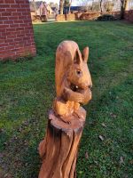 Eichhörnchen Holzfigur Niedersachsen - Scheeßel Vorschau
