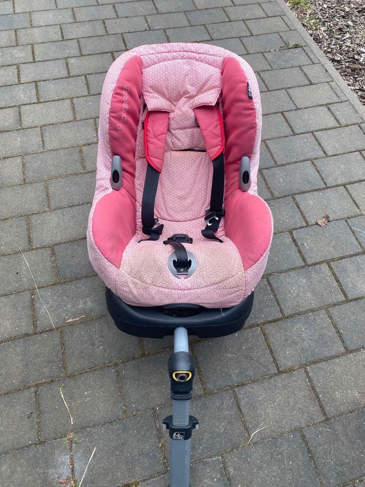 Maxi Cosy 9-13 kg rosa pink in Königs Wusterhausen