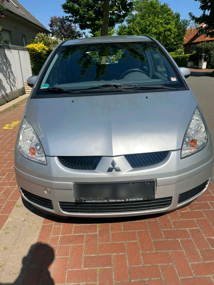 Mitsubishi colt Halbautomatik in Gehrde