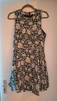 H&M Kleid mit Unterkleid Gr. 38/40 grün weiß florales Muster Hannover - Mitte Vorschau