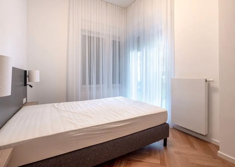 Möblierte  2-Zimmer Wohnung mit Balkon in Frankfurt Nähe EZB in Frankfurt am Main