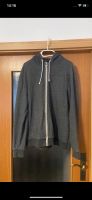 Sweatjacke Strickjacke grau Kapuze Jacke Sachsen-Anhalt - Eisleben Vorschau