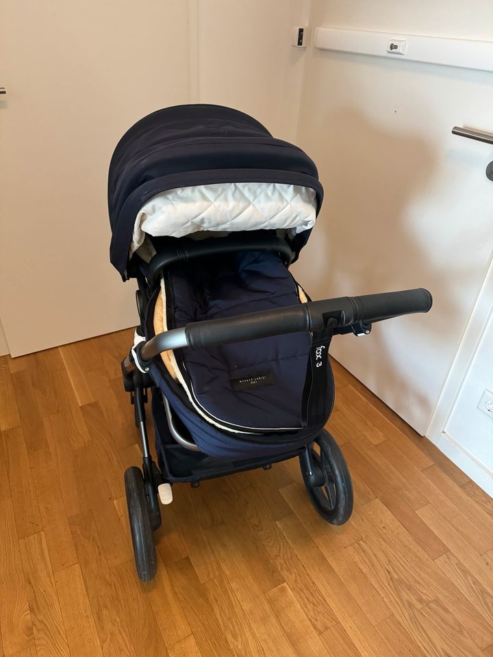 Bugaboo fox 3 classic complete graphite/ dark navy in Dortmund