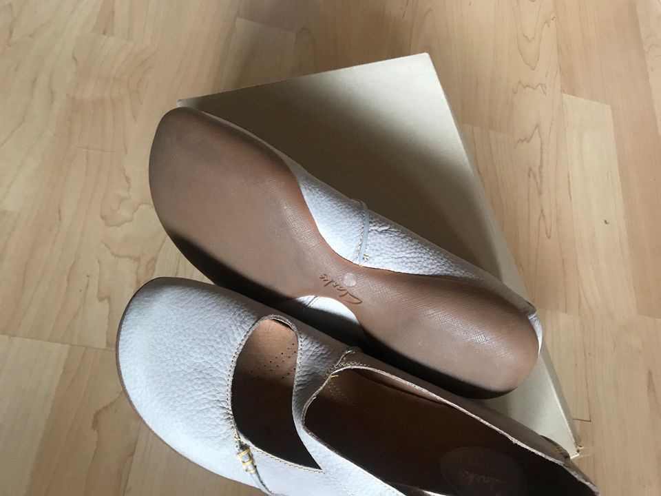 Clark’s Damen Schuhe, Ballerinas Gr. 7 1/2, neuw. Wechselfussbett in Reichelsheim (Odenwald)