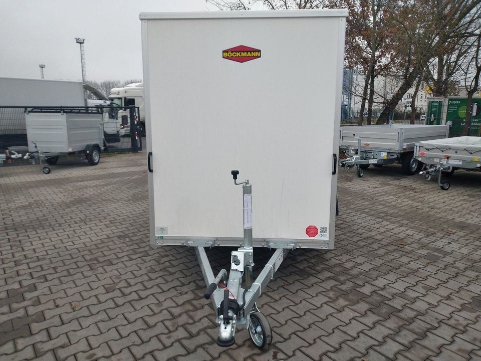 Böckmann Koffer Pkw Anhänger KT 3015/27 M F in Potsdam