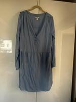 Elegantes hemdkleid blusenkleid Business büro 40 L neuwertig Hessen - Königstein im Taunus Vorschau
