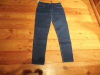 Gr. 164 Jeggins blau Jeansoptik weich skinny Nordrhein-Westfalen - Windeck Vorschau