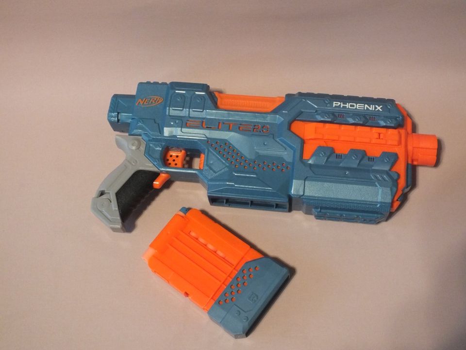 Nerf Elite 2.0 Phoenix in Freiberg