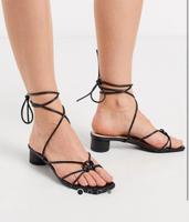 Sandalen zum Schnüren Asos Rheinland-Pfalz - Rümmelsheim Vorschau