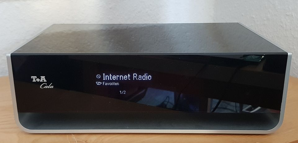 T+A Cala Internet-Receiver, Streamer, High End mit FM100 FB in Lübeck