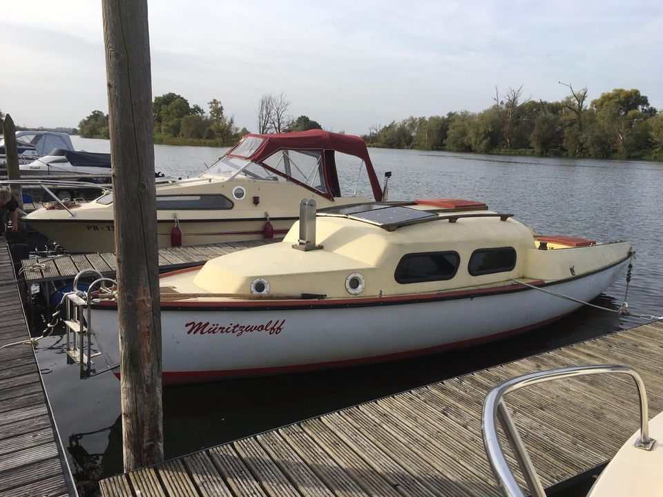 Kajütboot 15er Jolle + Hafentrailer in Havelberg