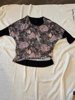 Blumige Bluse Satin Shirt floral Oberteil Stretch Blusenshirt Niedersachsen - Peine Vorschau