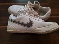 Schuhe von Nike Gr.40 Hessen - Birstein Vorschau