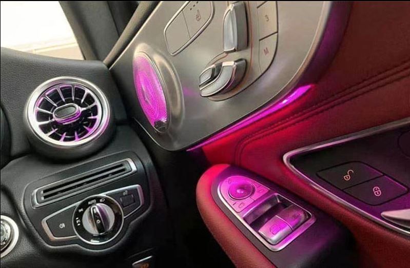 Mercedes AMG Ambiente Beleuchtung W205 W253 W218 W212 W222 in Großbeeren