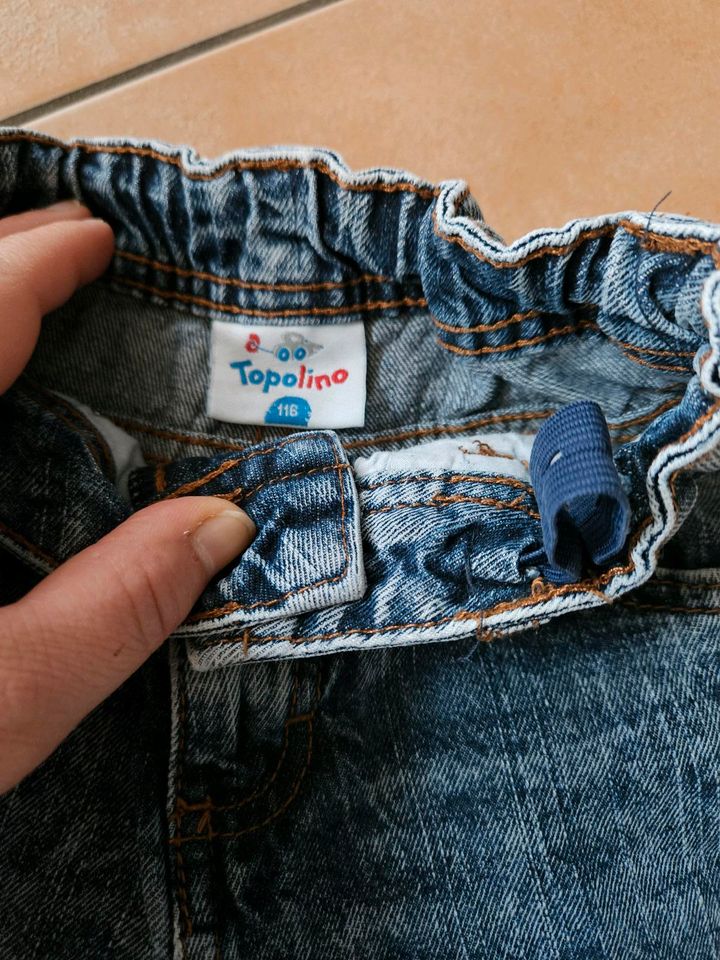 Jeans / Hosen in Größe 116 ab 3€ in Wittingen