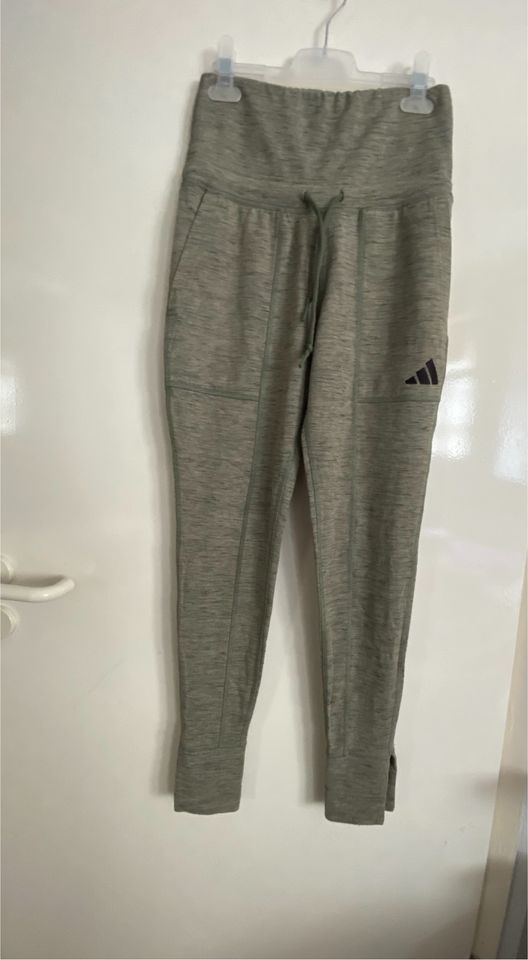 Adidas Jogginghose in Sangerhausen