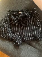 Kurze Hose- Damen Bayern - Bad Tölz Vorschau