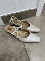 Schuhe gr 37 Peter Kaiser neuwertig Pumps Sandalen Bayern - Neuburg a.d. Donau Vorschau