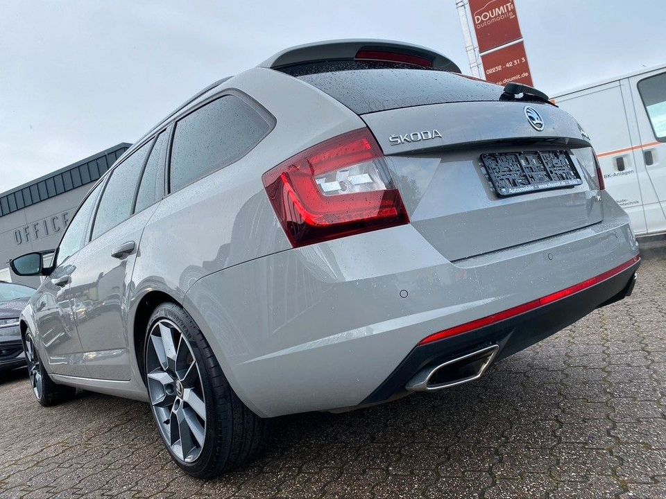 Skoda Octavia Combi RS BLACK DESIGN DSG AHK in Brühl