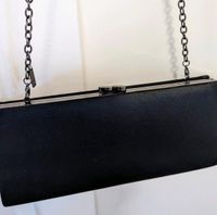 Wie NEU Clutch Handtasche von Menbur schwarz mit Staubbeutel Köln - Rodenkirchen Vorschau