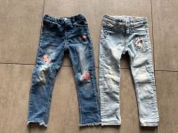 H&M verbauden Jeans Gr 104 Mädchen 2 Stück Nordrhein-Westfalen - Viersen Vorschau