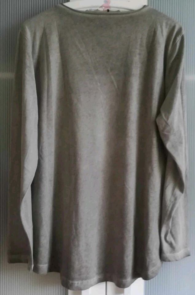 Eleg. Blusenshirt XL, wie NEU, Gr. 46/48 Shirt in Netzschkau