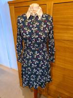 edc  Esprit Kleid flower retro Blumen M 38 Neu mit Etikett NP69€ Rostock - Kröpeliner-Tor-Vorstadt Vorschau