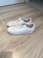 Puma Sneaker 1 x getragen Größe 42.5 Hessen - Hofheim am Taunus Vorschau