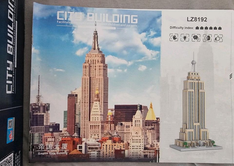Lezi Bluebrixx LZ8192 Empire State Building in Berlin