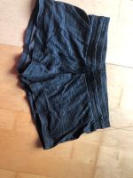 Kurze Hose Stoffhose schwarz/grau H&M Grösse 170 Bayern - Bruckmühl Vorschau