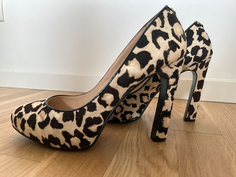 Guess High Heels 39 Plateau Animal Print Leo in Leipzig