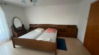 Schlafzimmer Bett aus massiven Holz (230x210cm) München - Schwabing-Freimann Vorschau