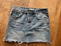 Zara Jeansrock ☀️Gr.S.☀️mittelblau- trafaluc -nur Knöpfe Schleswig-Holstein - Oeversee Vorschau