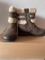 UGG Stiefeletten • braun • 38 • Leder/Wolle • neu Nordrhein-Westfalen - Schwerte Vorschau