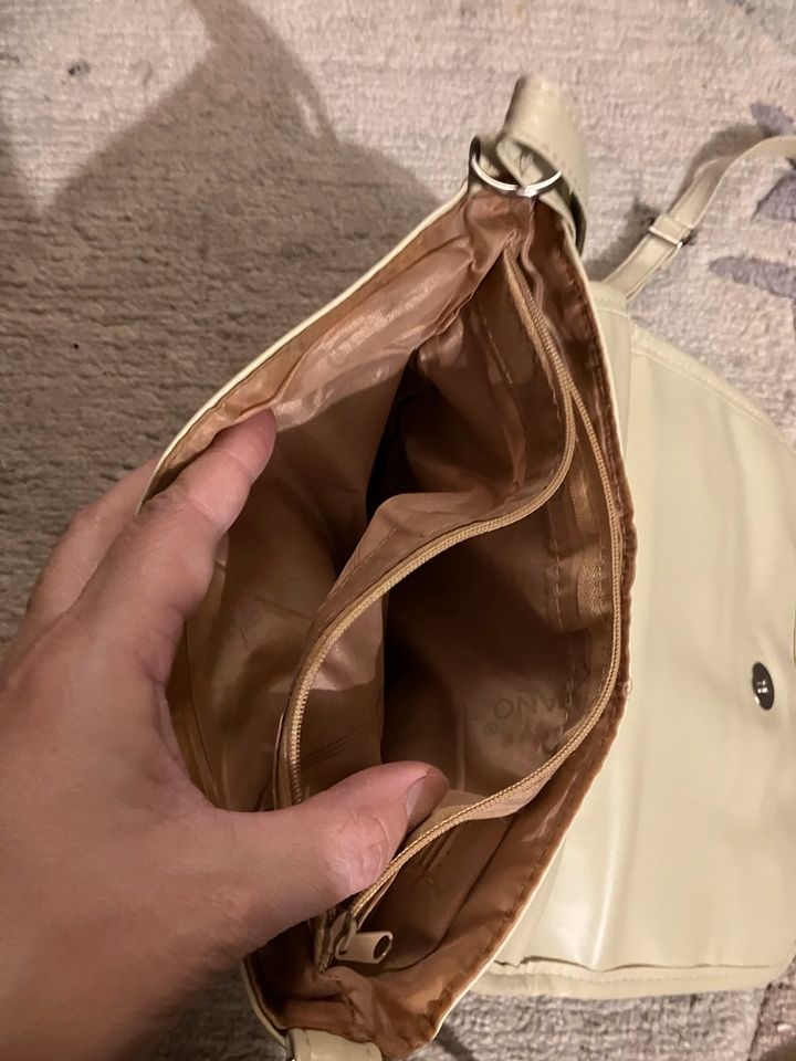 Handtasche beige in Fischbach