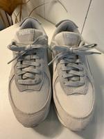 Sneaker von Puma Größe 38,5 Nordrhein-Westfalen - Eschweiler Vorschau