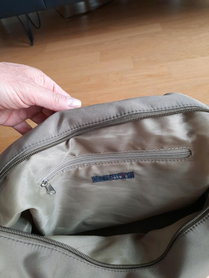 Sommerliche Handtasche  khaki in Mannheim