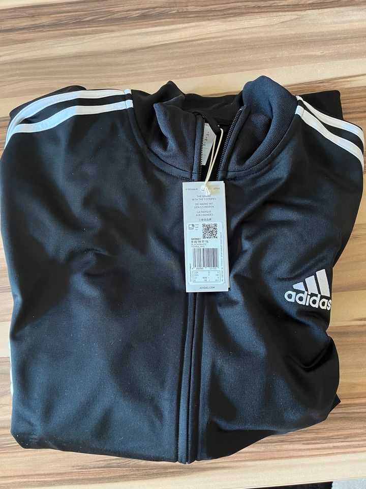 Adidas Sportanzug Größe XL in Großenhain