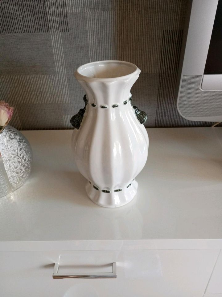 Vase 30 cm hoch in Wolfenbüttel