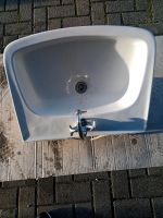 Waschbecken mit Armatur, (kalt/warm) Bayern - Altenmünster Vorschau