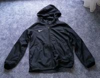 Nike Jacke Gr. 146 Brandenburg - Prenzlau Vorschau