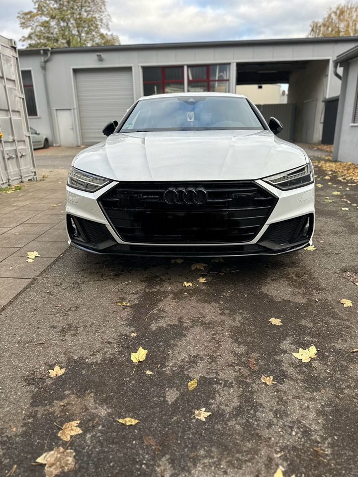Audi a7 s-line in Duisburg