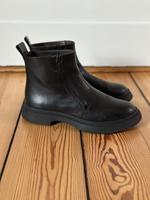 Camper Walden Leder Stiefel Schuhe Boots Damen schwarz 39 Friedrichshain-Kreuzberg - Kreuzberg Vorschau