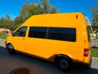 Campingbus VW T5 / Wohnmobil / Camper mit Hochdach - ausgebaut Bayern - Amberg Vorschau
