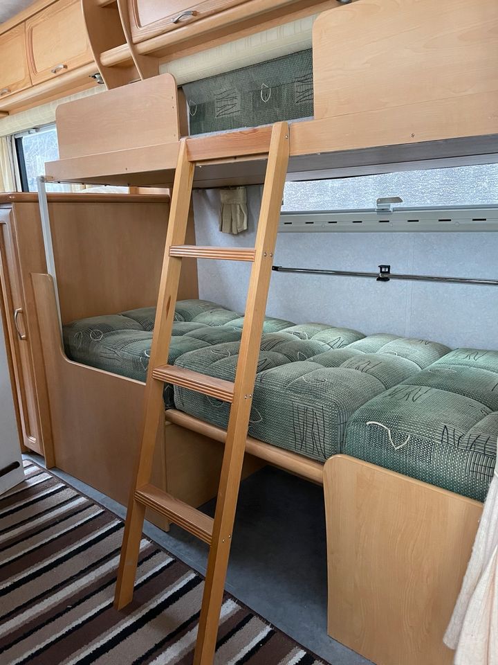 Wohnwagen Compass Omega 524 für Handwerker*innen in Hochborn